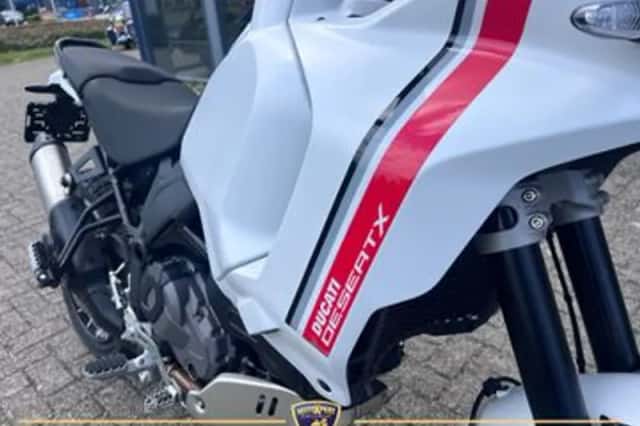DUCATI DESERTX (2024) thumbnail 6
