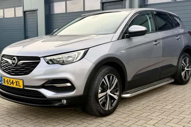 Opel Grandland (2019) thumbnail 6