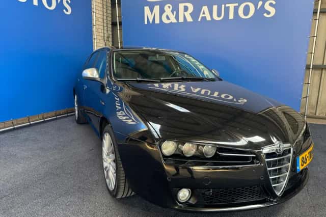 Alfa Romeo 159 Sportwagon (2006) thumbnail 2