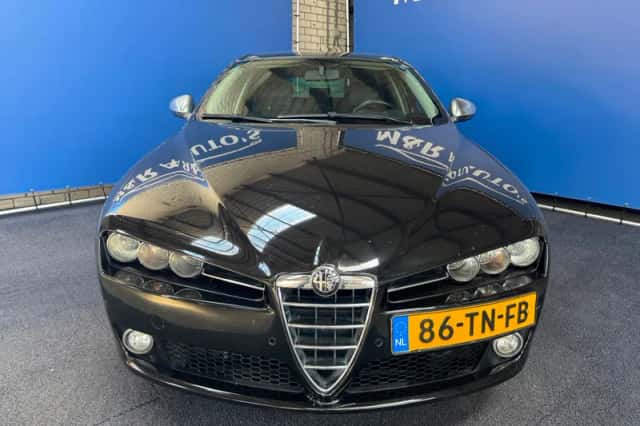 Alfa Romeo 159 Sportwagon (2006) thumbnail 4