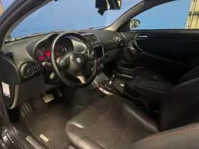 Alfa Romeo GT (2007) thumbnail 12