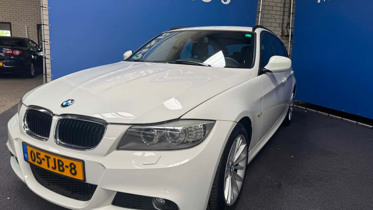 BMW 3-Serie (2012) — foto 1