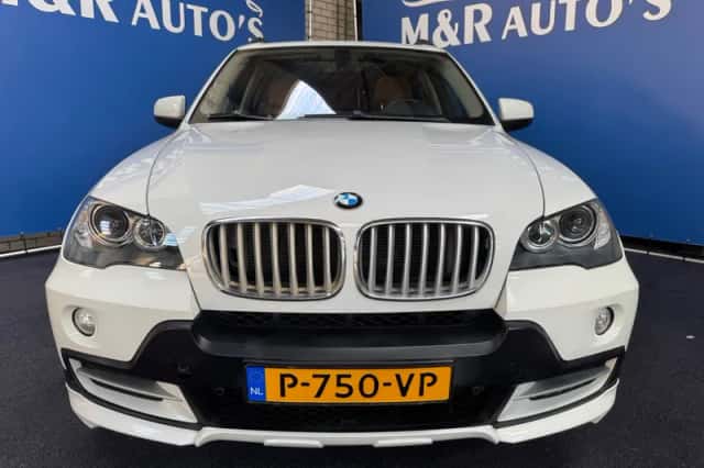 BMW X5 (2009) thumbnail 4
