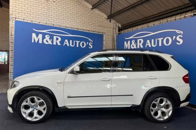 BMW X5 (2009) thumbnail 5