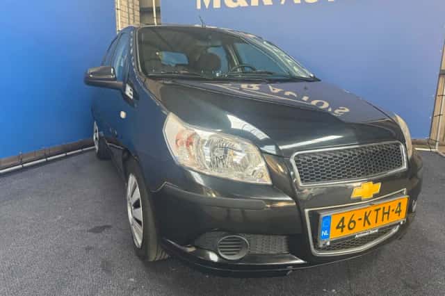 Chevrolet Aveo (2010) thumbnail 2