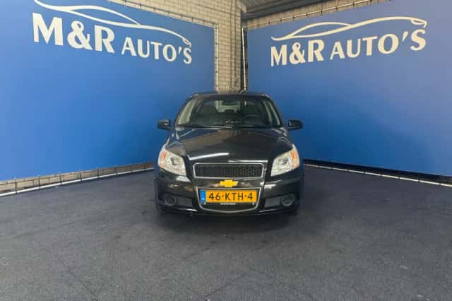Chevrolet Aveo (2010) thumbnail 3
