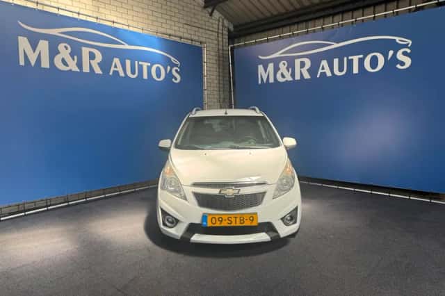 Chevrolet Spark (2010) thumbnail 3