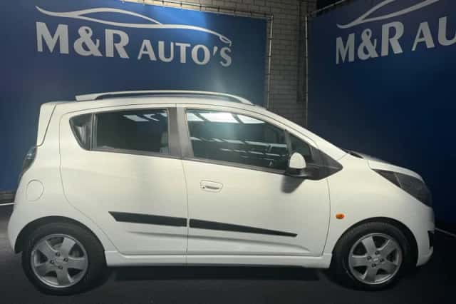 Chevrolet Spark (2010) thumbnail 6