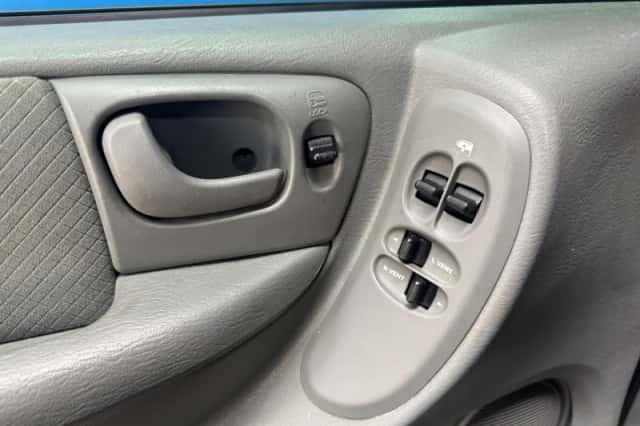 Chrysler Grand Voyager (2008) thumbnail 16