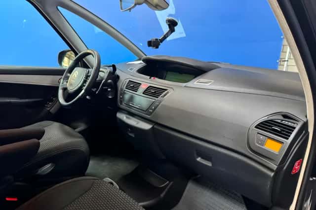 Citroën C4 Picasso (2011) thumbnail 13