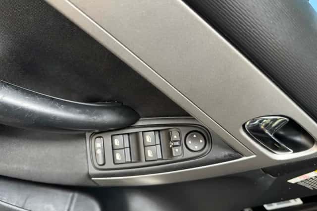Citroën C4 Picasso (2011) thumbnail 19