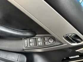 Citroën C4 Picasso (2011) thumbnail 19