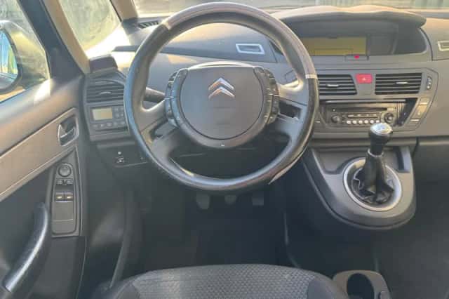Citroën Grand C4 Picasso (2010) thumbnail 11