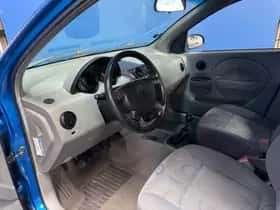 Daewoo Kalos (2004) thumbnail 13