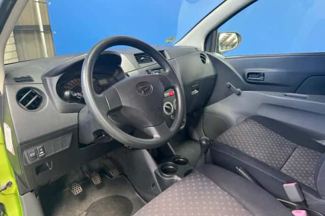 Daihatsu Cuore (2008) thumbnail 12