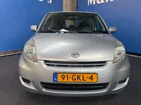 Daihatsu Sirion 2 (2008) thumbnail 4