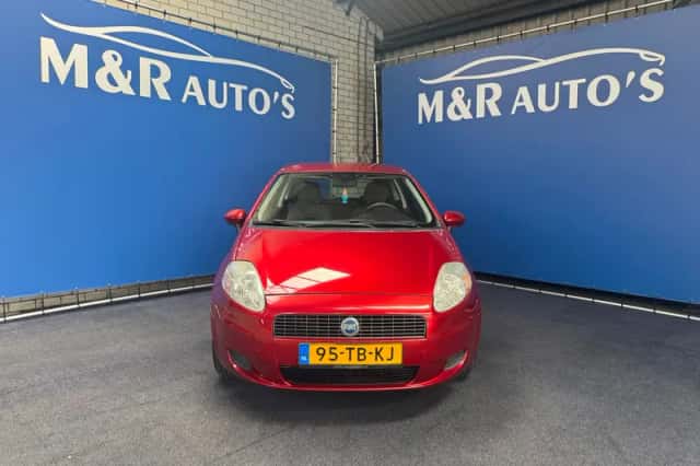 Fiat Grande Punto (2006) thumbnail 3