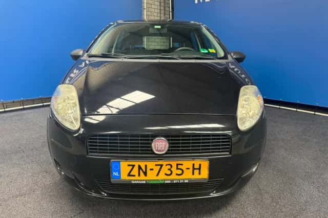 Fiat Punto (2012) thumbnail 4