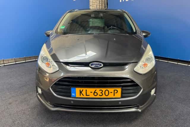 Ford B-Max (2016) thumbnail 4