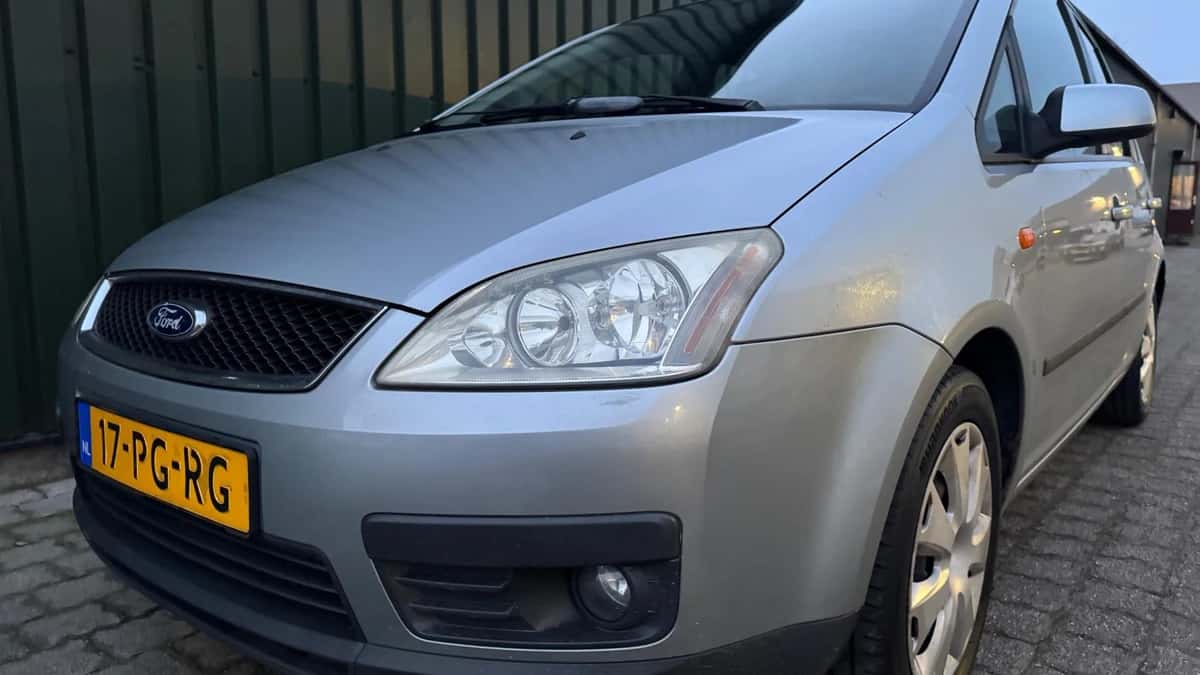 Ford Focus (2004) — foto 1