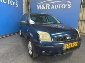 Ford Fusion (2003) thumbnail 2
