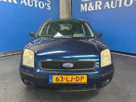 Ford Fusion (2003) thumbnail 4