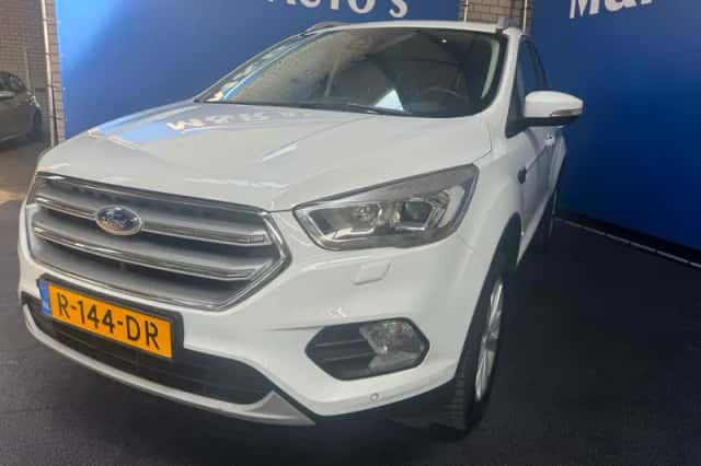 Ford Kuga (0) thumbnail 1