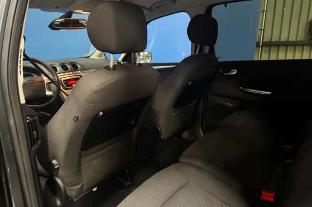 Ford S-Max (2007) thumbnail 15