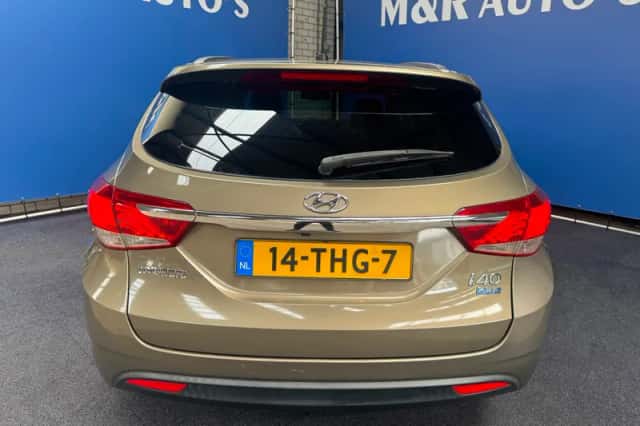 Hyundai i40 (2012) thumbnail 10