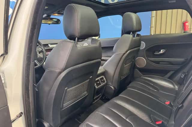 Land Rover Range Rover Evoque (2012) thumbnail 16