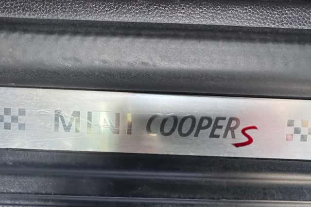 MINI Mini (2009) thumbnail 17