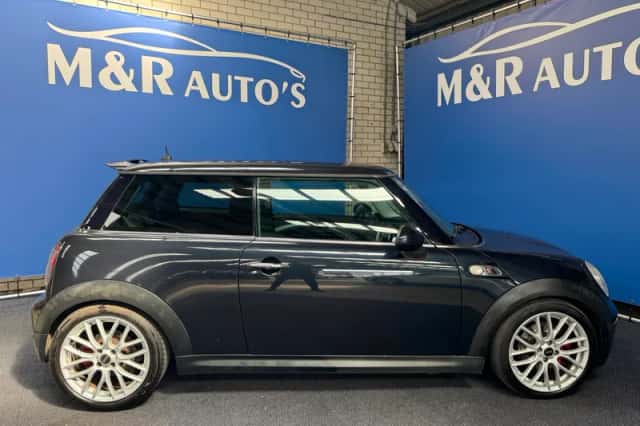 MINI Mini (2009) thumbnail 6