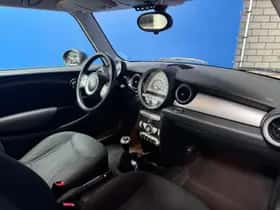MINI Mini (2007) thumbnail 13