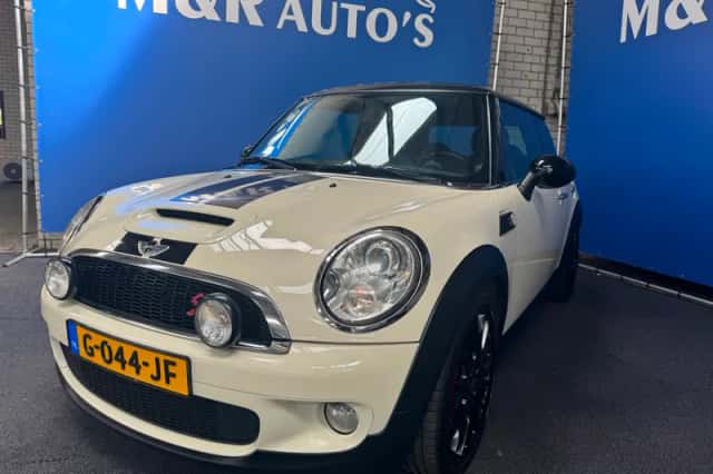 MINI Mini (2010)