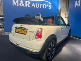 MINI Cabrio (2008) thumbnail 17