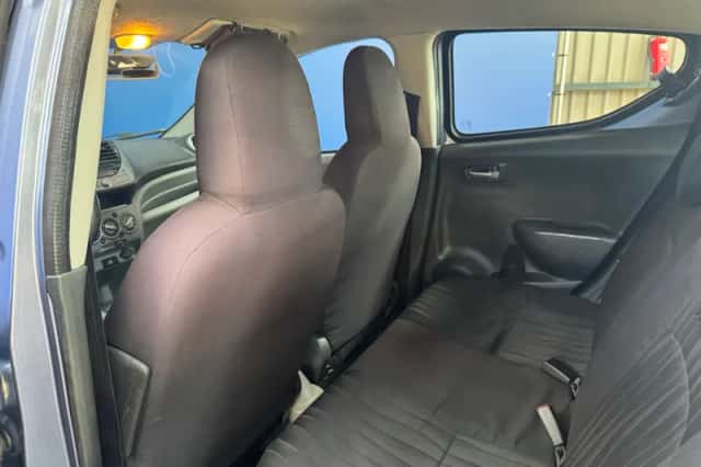 Nissan PIXO (2009) thumbnail 16