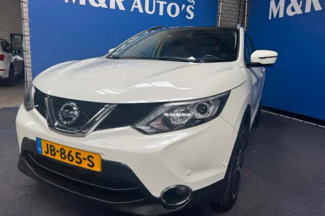 Nissan Qashqai (2016) thumbnail 1