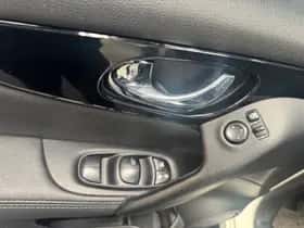 Nissan Qashqai (2016) thumbnail 19