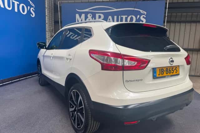 Nissan Qashqai (2016) thumbnail 7