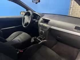 Opel Astra (2005) thumbnail 13