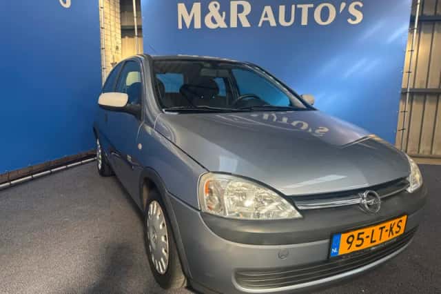 Opel Corsa (2003) thumbnail 2