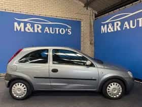 Opel Corsa (2003) thumbnail 6