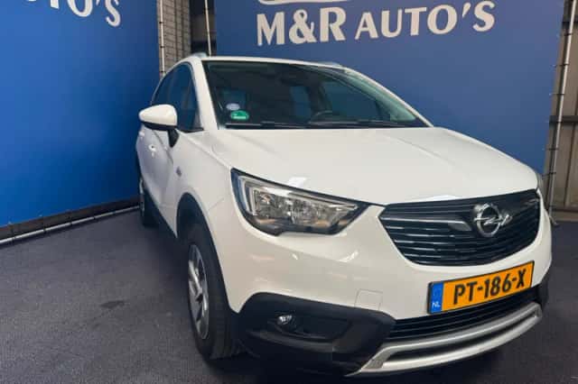 Opel Crossland X (2017) thumbnail 2