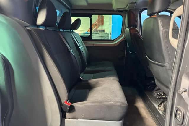 Opel Vivaro (2019) thumbnail 13