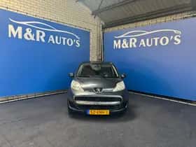 Peugeot 107 (2009) thumbnail 3