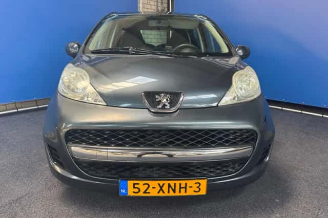 Peugeot 107 (2009) thumbnail 4