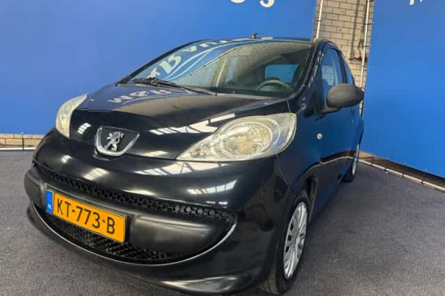 Peugeot 107 (2008) thumbnail 1