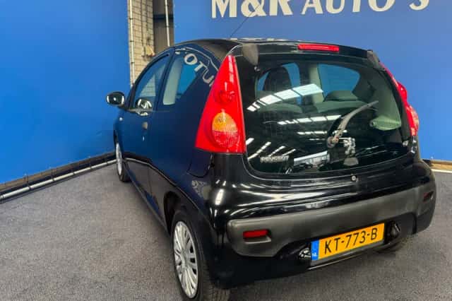 Peugeot 107 (2008) thumbnail 7