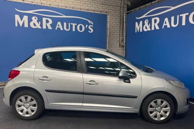 Peugeot 207 (2010) thumbnail 6