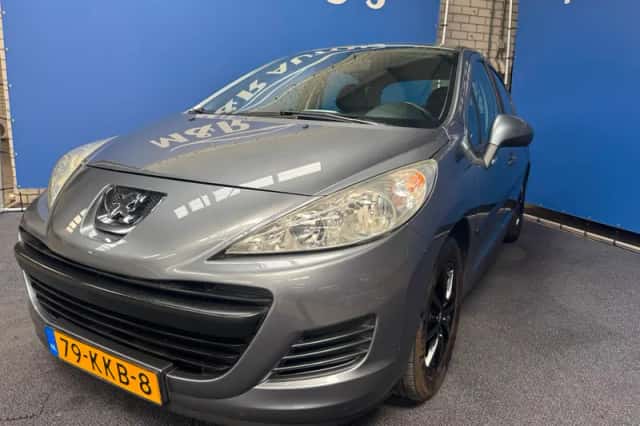 Peugeot 207 (2010) thumbnail 1